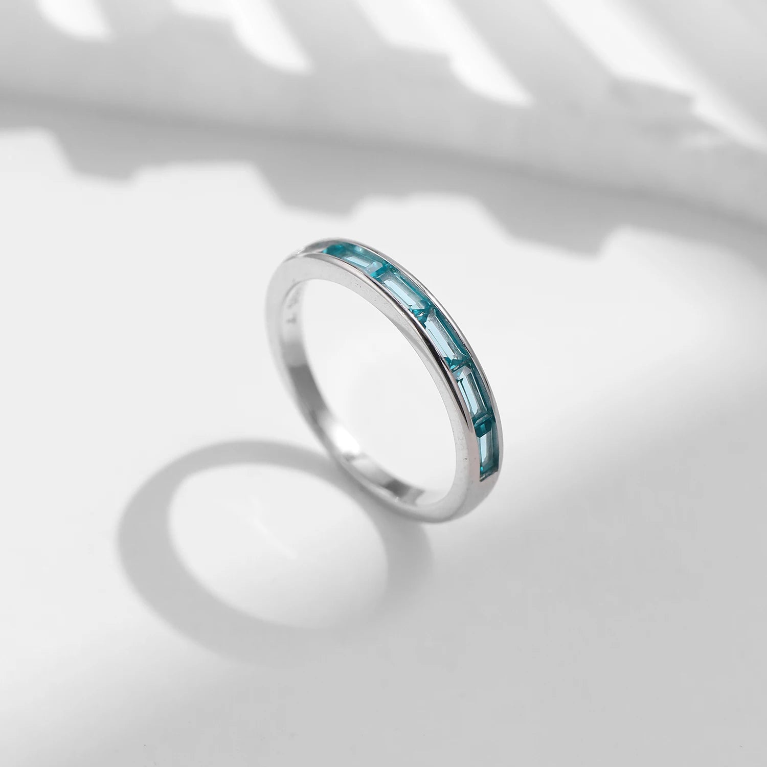 925 Sterling Silver Green Emerald Cute Zirconia Eternity Finger Ring For Women Statement Fine Jewelry