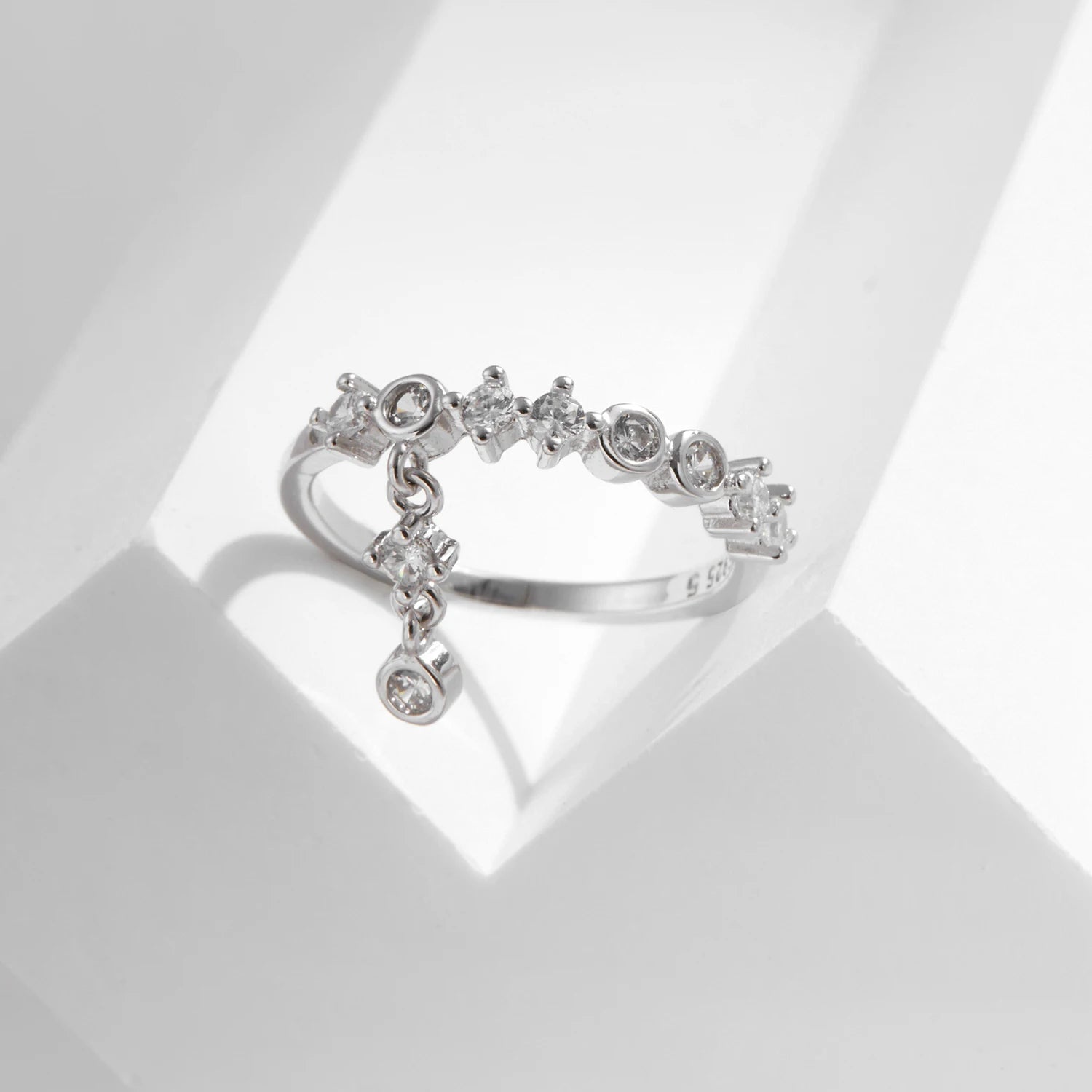925 Sterling Silver High-Fashion Sparkling Round Zircon Charms Finger Rings For Women Party Fine Jewelry
