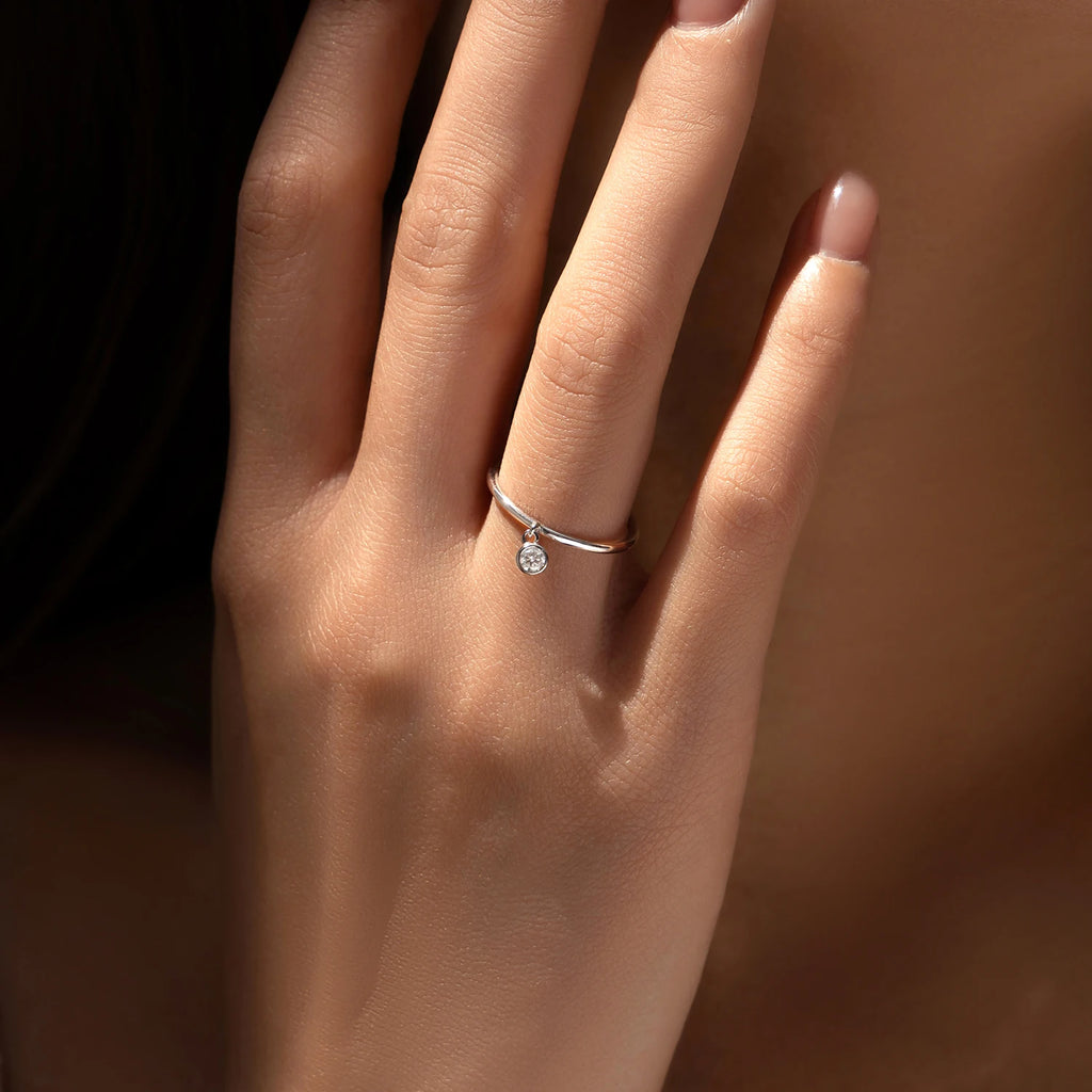D Color Round Moissanite Ring 925 Sterling Silver Small Charms Sparkling Finger Rings For Women Wedding Jewelry Gift