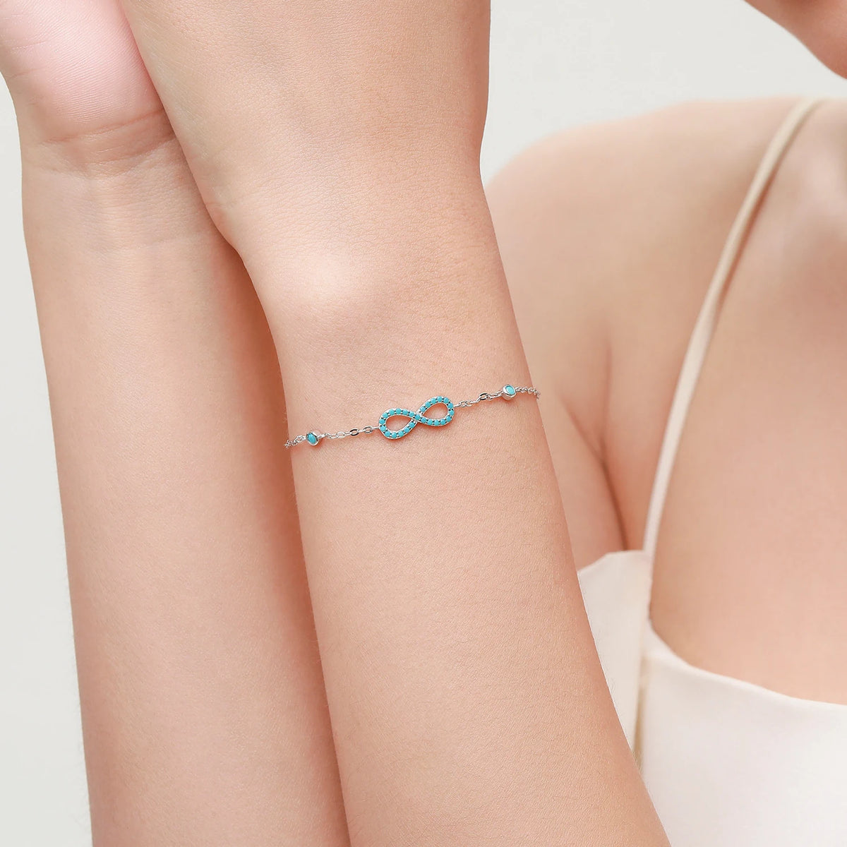 Romantic Infinite Love Bracelet 925 Sterling Silver Vintage Natural Turquoise Chain Bracelets For Women Wedding Jewelry