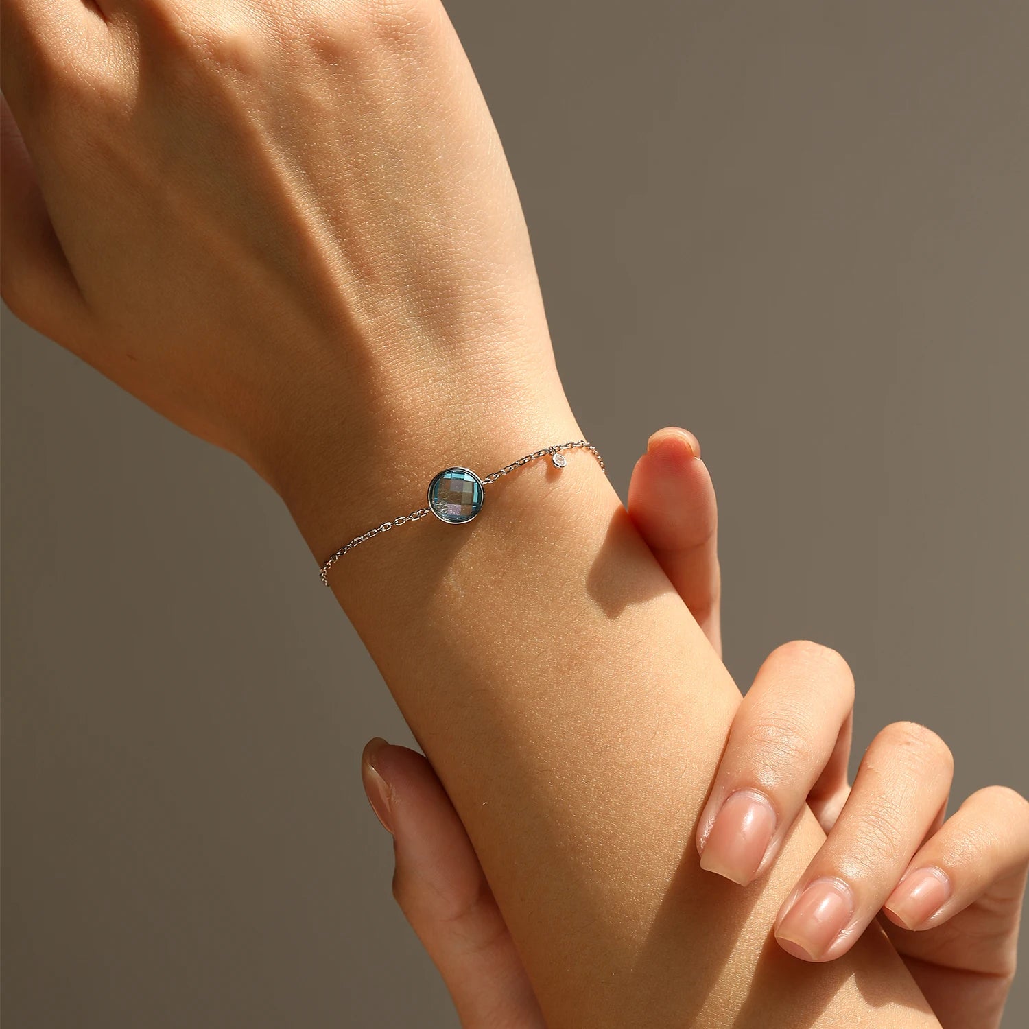 925 Sterling Silver Simple Round Blue Cubic Zirconia Bracelets Long-termism Daily Trendy Bracelets For Women Fine Jewelry